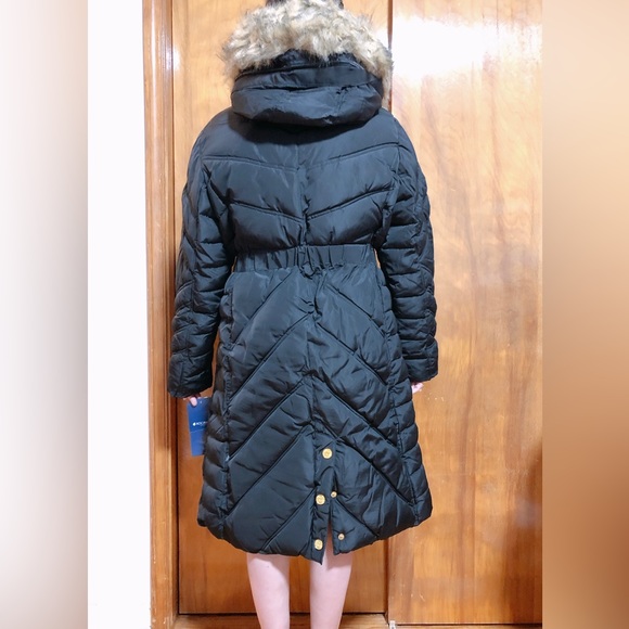 Size Large (14/16) Rocawear Classic Puffer Coat - Picture 9 of 15